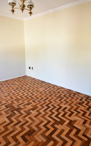 Casa para alugar com 223m², 3 quartos e 1 vagaSala