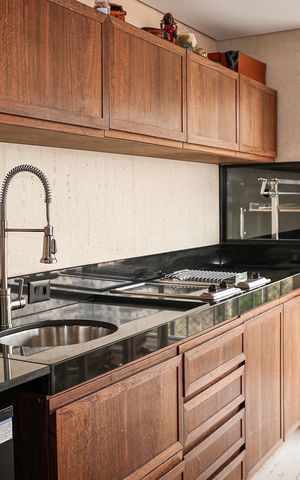 Apartamento à venda com 156m², 3 quartos e 3 vagas Apartamento à venda com 156m², 3 quartos e 3 vagasCozinha
