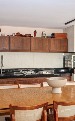Apartamento à venda com 156m², 3 quartos e 3 vagas Apartamento à venda com 156m², 3 quartos e 3 vagasSala