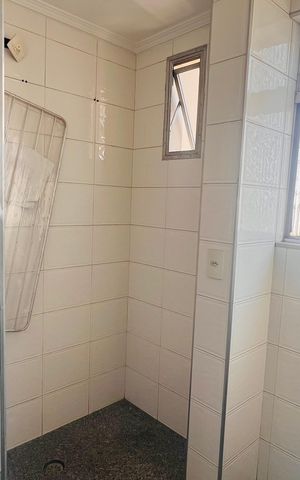 Apartamento para alugar com 60m², 2 quartos e 1 vaga Apartamento para alugar com 60m², 2 quartos e 1 vagaÁrea de serviço