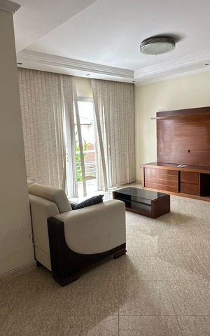 Casa de condomínio para alugar com 280m², 3 quartos e 4 vagas Casa de condomínio para alugar com 280m², 3 quartos e 4 vagasSala