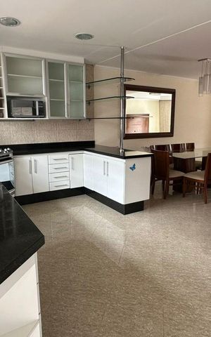 Casa de condomínio para alugar com 280m², 3 quartos e 4 vagas Casa de condomínio para alugar com 280m², 3 quartos e 4 vagasCozinha