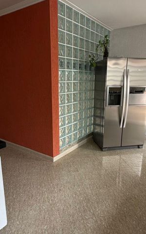 Casa de condomínio para alugar com 280m², 3 quartos e 4 vagas Casa de condomínio para alugar com 280m², 3 quartos e 4 vagasCozinha