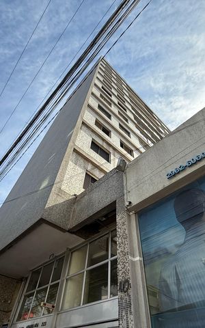 Apartamento à venda com 100m², 2 quartos e 1 vaga Apartamento à venda com 100m², 2 quartos e 1 vagaFachada