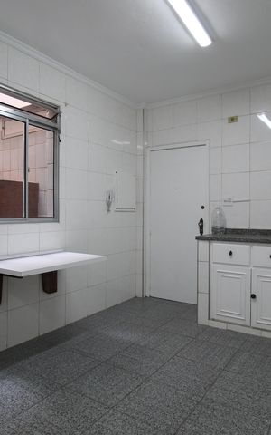 Apartamento para alugar com 90m², 2 quartos e 1 vagaCozinha