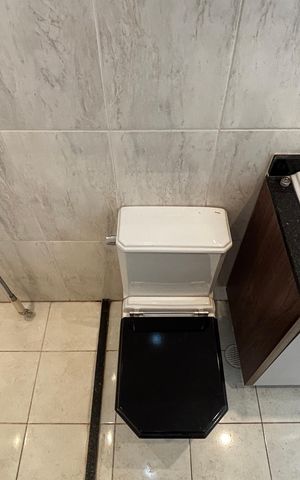 Apartamento para alugar com 66m², 3 quartos e 2 vagas Apartamento para alugar com 66m², 3 quartos e 2 vagasBanheiro