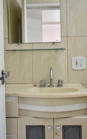 Apartamento para alugar com 57m², 2 quartos e 1 vagaBanheiro Social