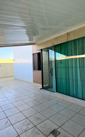 Apartamento para alugar com 204m², 4 quartos e 2 vagas Apartamento para alugar com 204m², 4 quartos e 2 vagasVaranda coberta