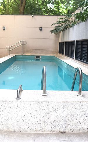 Apartamento à venda com 40m², 1 quarto e sem vagaPiscina