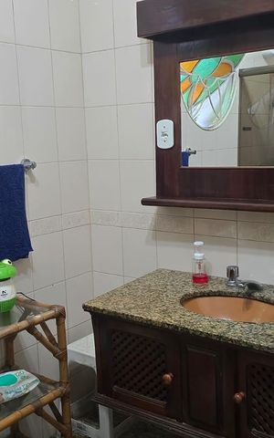 Casa para alugar com 366m², 4 quartos e 4 vagas Casa para alugar com 366m², 4 quartos e 4 vagasBanheiro