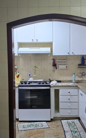 Casa para alugar com 366m², 4 quartos e 4 vagas Casa para alugar com 366m², 4 quartos e 4 vagasCozinha