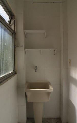 Apartamento para alugar com 56m², 2 quartos e 1 vagaÁrea de Serviço