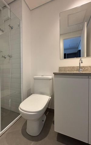 Studio para alugar com 25m², 1 quarto e 1 vaga Studio para alugar com 25m², 1 quarto e 1 vagaBanheiro