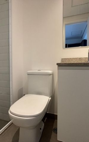 Studio para alugar com 25m², 1 quarto e 1 vaga Studio para alugar com 25m², 1 quarto e 1 vagaBanheiro