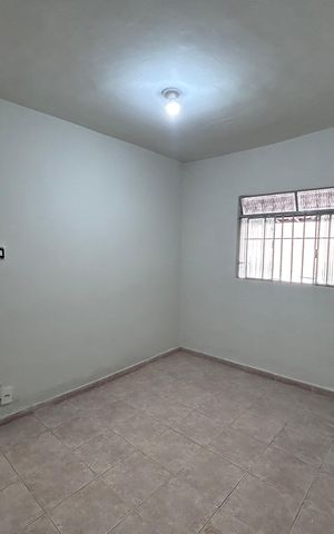 Casa para alugar com 45m², 2 quartos e 2 vagas