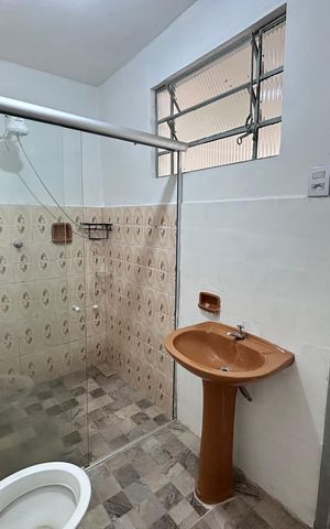 Casa para alugar com 45m², 2 quartos e 2 vagas