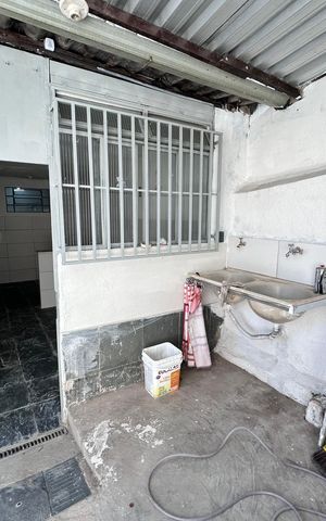 Casa para alugar com 45m², 2 quartos e 2 vagas