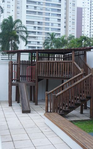 Apartamento à venda com 171m², 3 quartos e sem vagaÁrea comum