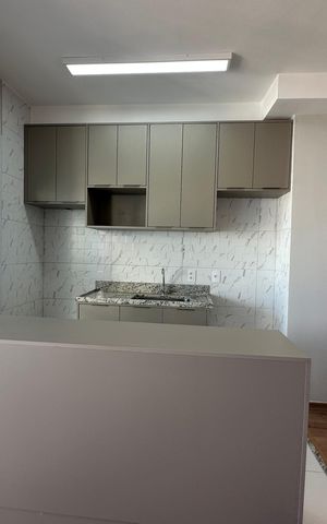 Apartamento para alugar com 55m², 2 quartos e 2 vagas Apartamento para alugar com 55m², 2 quartos e 2 vagasCozinha