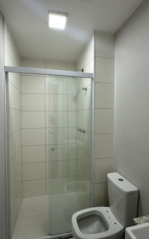Apartamento para alugar com 55m², 2 quartos e 2 vagas Apartamento para alugar com 55m², 2 quartos e 2 vagasBanheiro da Suíte