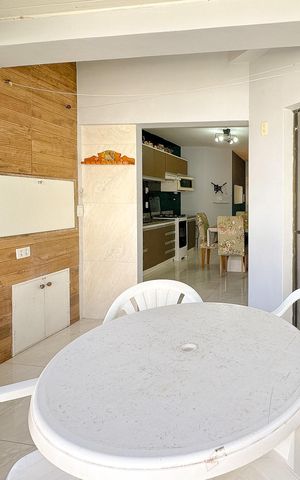 Apartamento para alugar com 70m², 2 quartos e 1 vagaVaranda