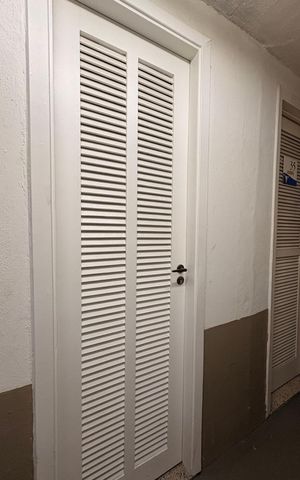 Apartamento à venda com 130m², 3 quartos e 2 vagas Apartamento à venda com 130m², 3 quartos e 2 vagasDepósito