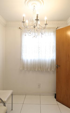 Apartamento à venda com 130m², 3 quartos e 2 vagas Apartamento à venda com 130m², 3 quartos e 2 vagasQuarto de Serviço