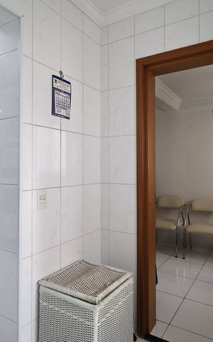 Apartamento à venda com 130m², 3 quartos e 2 vagas Apartamento à venda com 130m², 3 quartos e 2 vagasLavanderia