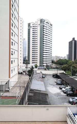 Apartamento à venda com 130m², 3 quartos e 2 vagas Apartamento à venda com 130m², 3 quartos e 2 vagasVista da sala