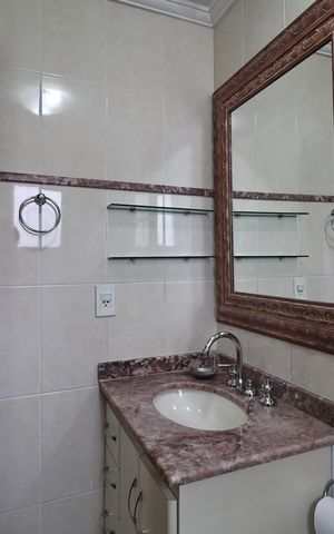 Apartamento à venda com 130m², 3 quartos e 2 vagas Apartamento à venda com 130m², 3 quartos e 2 vagasBanheiro suíte 3