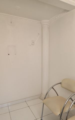 Apartamento à venda com 130m², 3 quartos e 2 vagas Apartamento à venda com 130m², 3 quartos e 2 vagasQuarto de Serviço