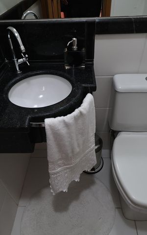 Apartamento à venda com 130m², 3 quartos e 2 vagas Apartamento à venda com 130m², 3 quartos e 2 vagasLavabo
