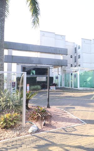 Apartamento para alugar com 42m², 2 quartos e 1 vagaFachada e portaria