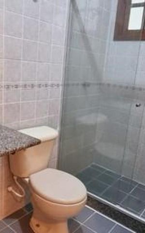 Casa de condomínio à venda com 105m², 3 quartos e 1 vagaBanheiro