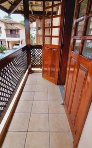 Casa de condomínio à venda com 105m², 3 quartos e 1 vagaVaranda