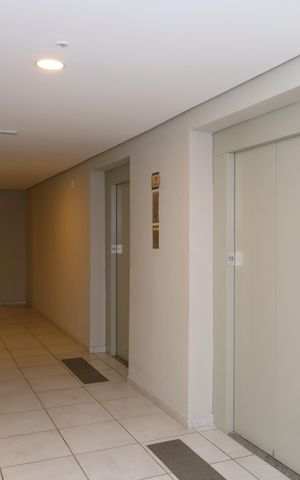 Apartamento à venda com 36m², 2 quartos e sem vagaÁrea comum - Saguão do andar