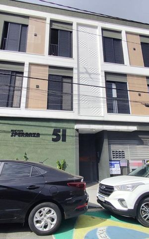Apartamento para alugar com 46m², 2 quartos e sem vagaFachada