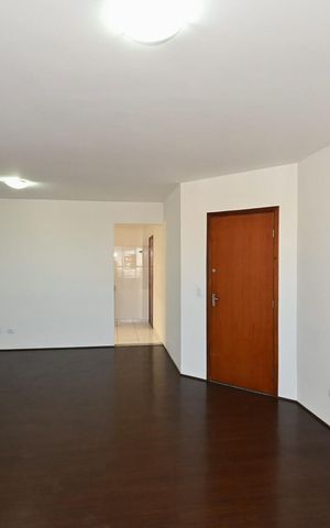 Apartamento à venda com 120m², 3 quartos e 2 vagasSala