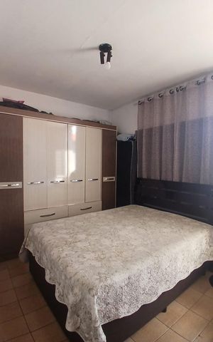 Casa à venda com 125m², 6 quartos e 1 vaga Casa à venda com 125m², 6 quartos e 1 vagaQuarto