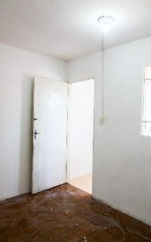 Casa à venda com 125m², 6 quartos e 1 vaga Casa à venda com 125m², 6 quartos e 1 vagaQuarto