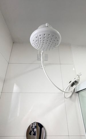 Studio para alugar com 25m², 1 quarto e sem vaga Studio para alugar com 25m², 1 quarto e sem vagaBanheiro