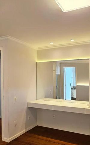 Apartamento à venda com 288m², 5 quartos e 3 vagas Apartamento à venda com 288m², 5 quartos e 3 vagasQuarto