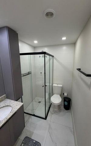Studio para alugar com 28m², 1 quarto e sem vaga Studio para alugar com 28m², 1 quarto e sem vagaBanheiro