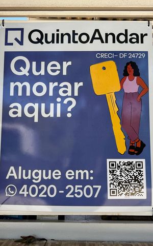 Casa à venda com 400m², 3 quartos e 2 vagas Casa à venda com 400m², 3 quartos e 2 vagasPlaquinha