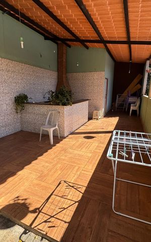 Casa à venda com 400m², 3 quartos e 2 vagas Casa à venda com 400m², 3 quartos e 2 vagasÁrea comum - Salão de festas