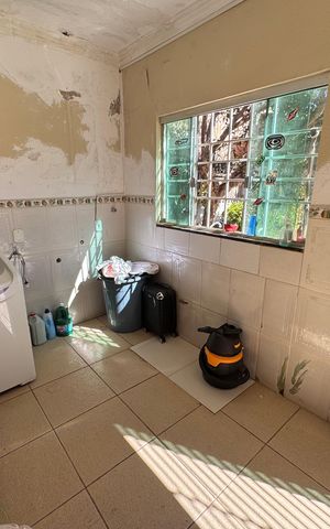 Casa à venda com 400m², 3 quartos e 2 vagas Casa à venda com 400m², 3 quartos e 2 vagasLavanderia