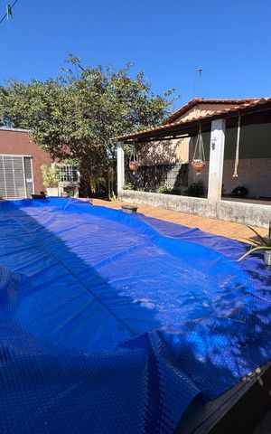 Casa à venda com 400m², 3 quartos e 2 vagas Casa à venda com 400m², 3 quartos e 2 vagasÁrea comum - Piscina
