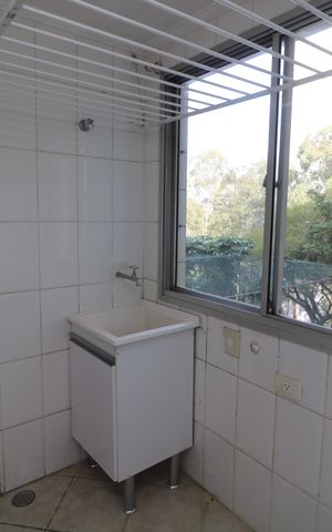Apartamento à venda com 70m², 2 quartos e 1 vagaÁrea de Serviço