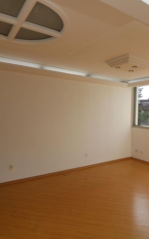 Apartamento à venda com 70m², 2 quartos e 1 vagaSala