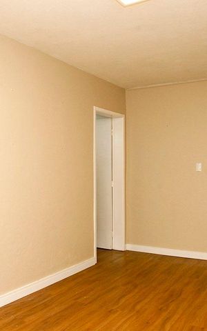 Apartamento para alugar com 67m², 2 quartos e 1 vagaSala